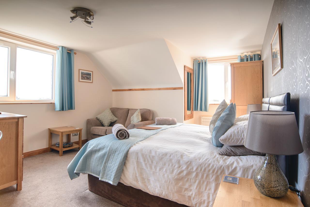 Jannel Bed & Breakfast Stornoway  Buitenkant foto